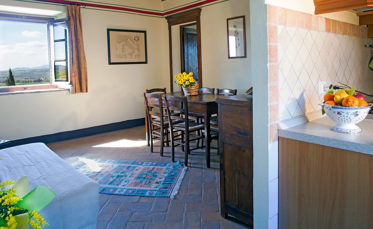 Residenza Storica Casale Pozzuolo Villa Cinigiano Luaran gambar
