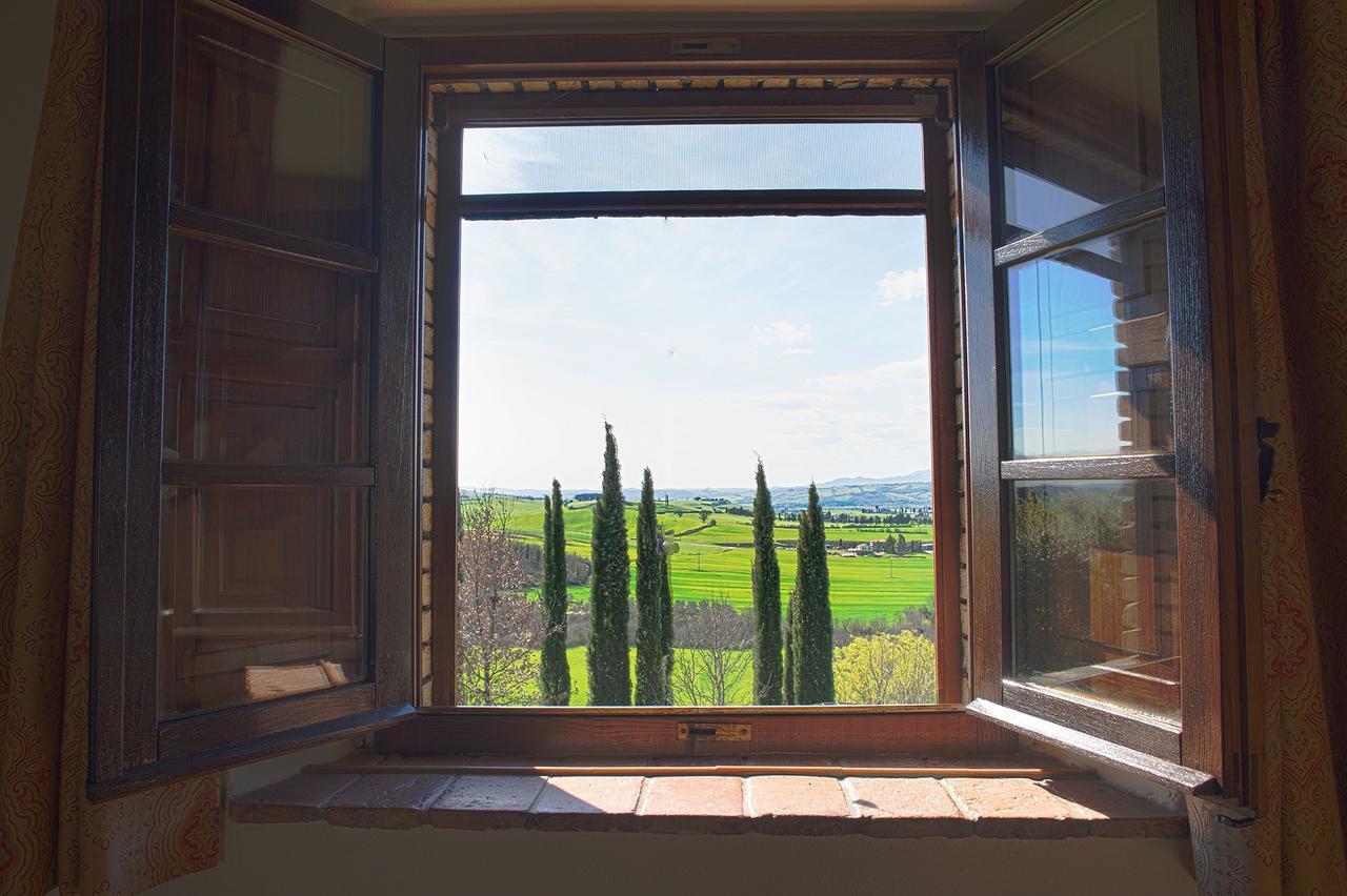 Residenza Storica Casale Pozzuolo Villa Cinigiano Luaran gambar